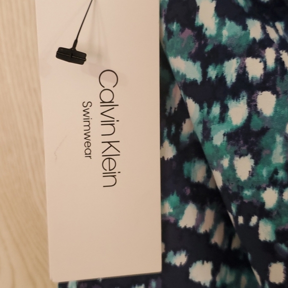 Calvin Klein womens swim top NEW with tags XL - Picture 3 of 9